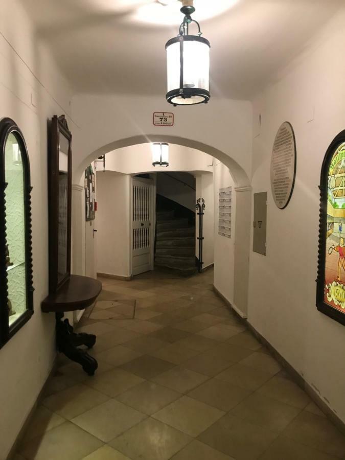 The Barts City Center - Self Check-In Wina Bagian luar foto